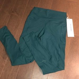 Buffbunny leggins. With tag still on. Size small.